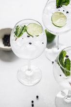 Load image into Gallery viewer, Sirena Gin | Dry | Destileria Barako
